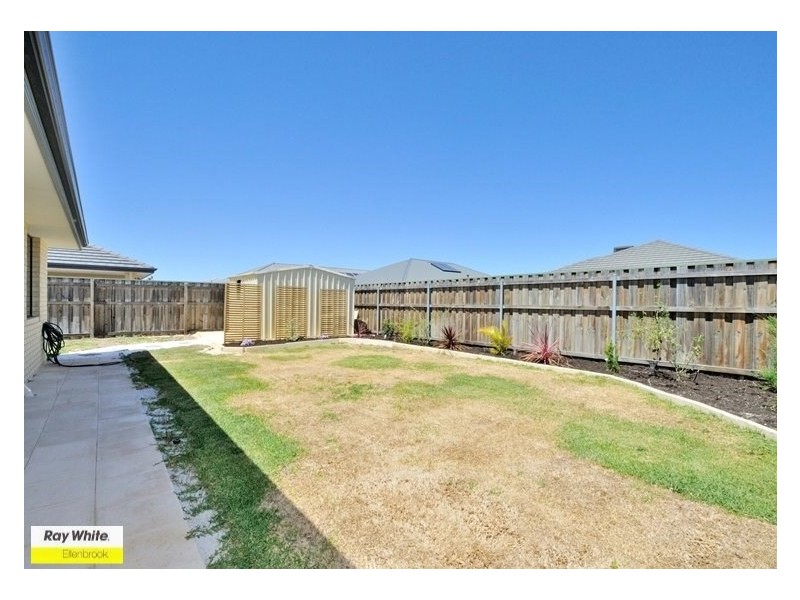 7 Tregaron Link, Ellenbrook WA 6069