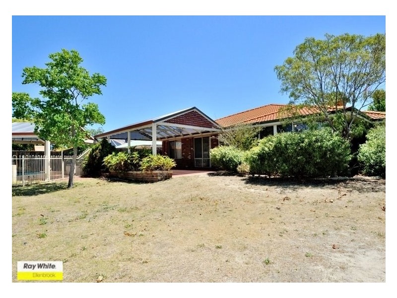 4 Lookout Circle, Ellenbrook WA 6069
