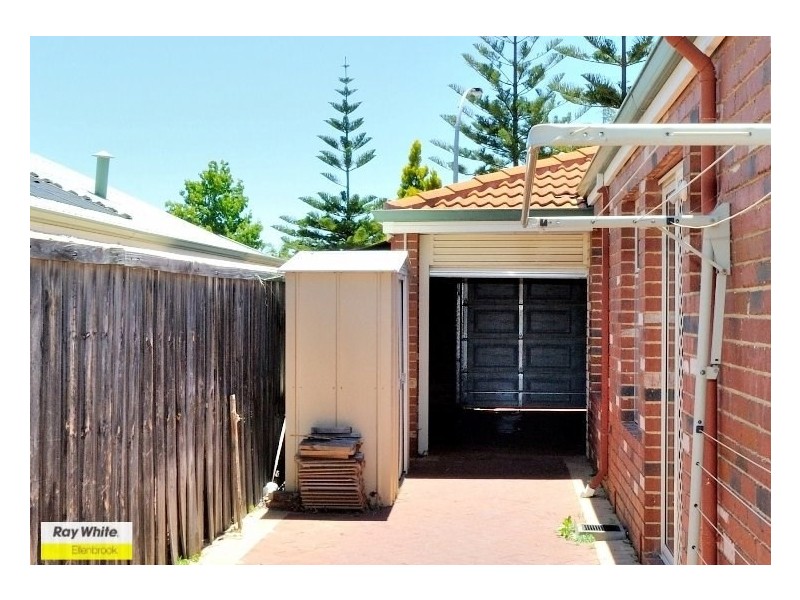 4 Lookout Circle, Ellenbrook WA 6069