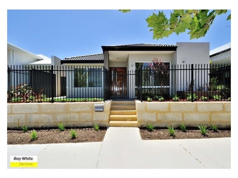 64 Egerton Drive, Aveley WA 6069