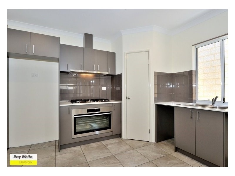 64 Egerton Drive, Aveley WA 6069