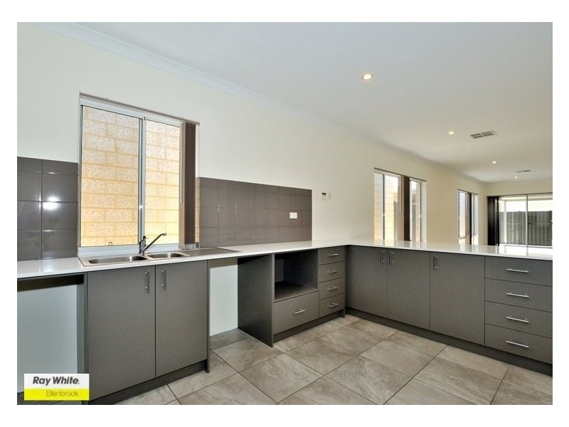 64 Egerton Drive, Aveley WA 6069