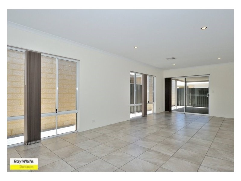 64 Egerton Drive, Aveley WA 6069