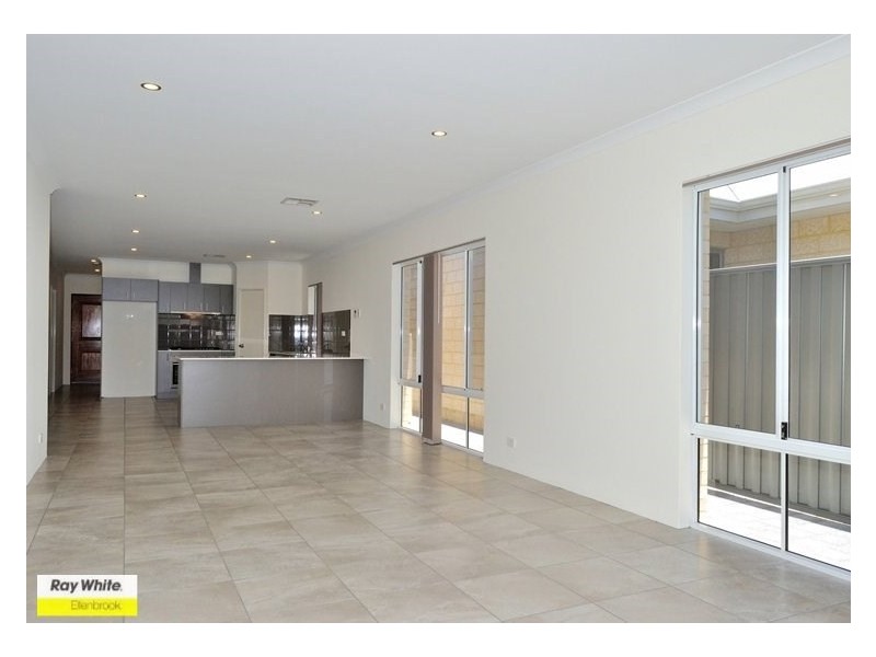 64 Egerton Drive, Aveley WA 6069