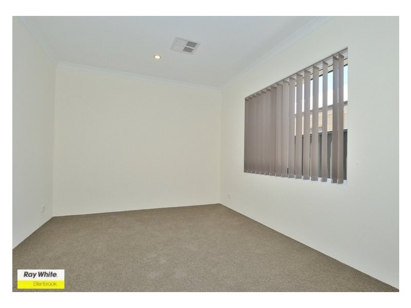 64 Egerton Drive, Aveley WA 6069