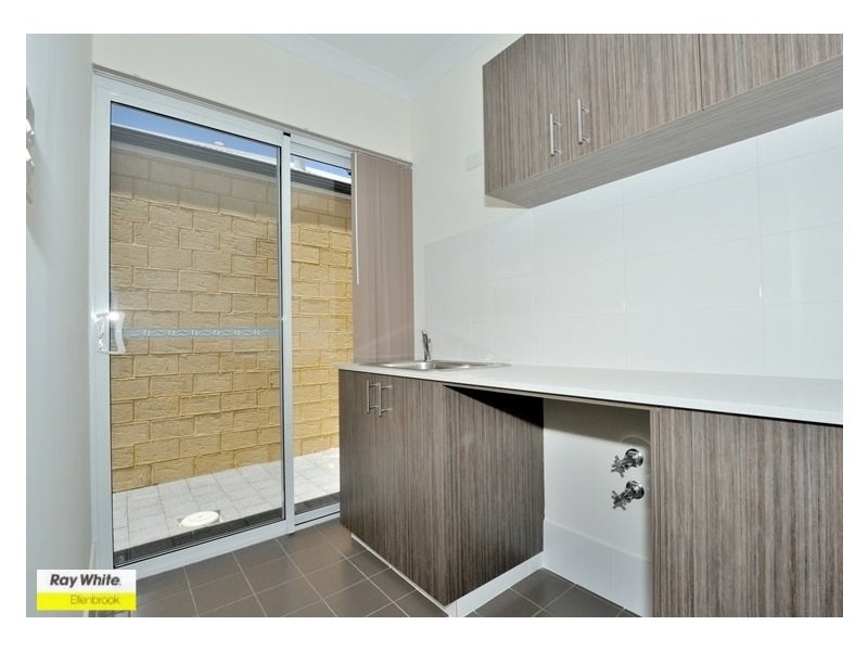 64 Egerton Drive, Aveley WA 6069