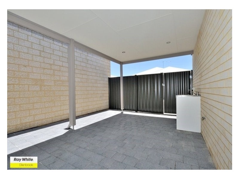 64 Egerton Drive, Aveley WA 6069