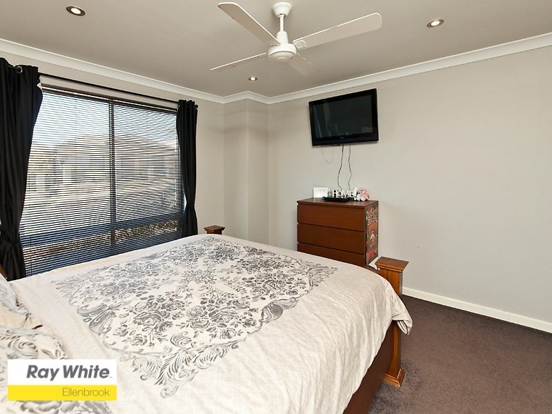 12 Marden Grange, Aveley WA 6069