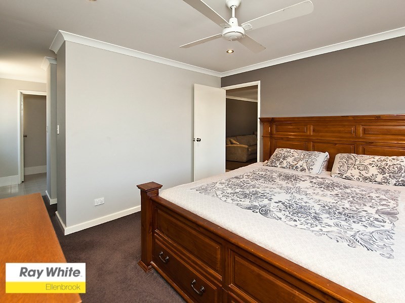 12 Marden Grange, Aveley WA 6069