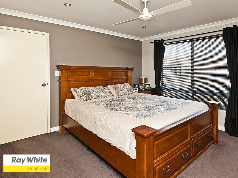 12 Marden Grange, Aveley WA 6069