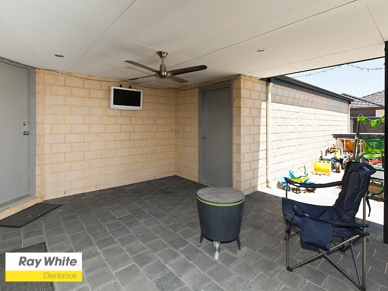 12 Marden Grange, Aveley WA 6069