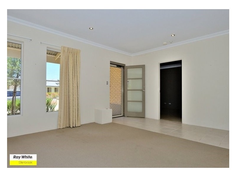 85 Neary Boulevard, Aveley WA 6069