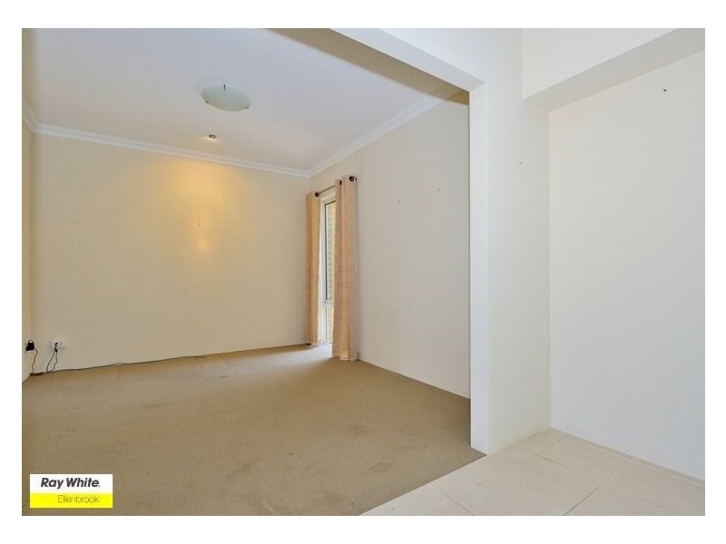 85 Neary Boulevard, Aveley WA 6069