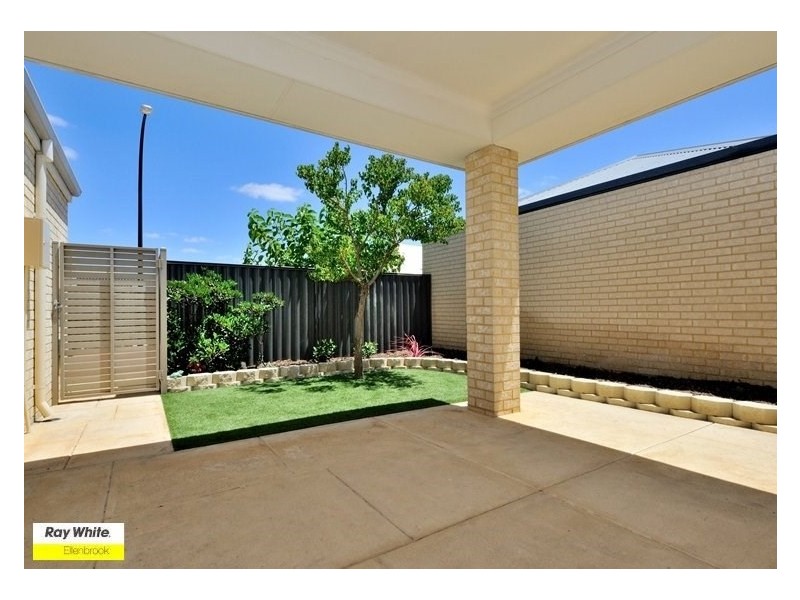 85 Neary Boulevard, Aveley WA 6069