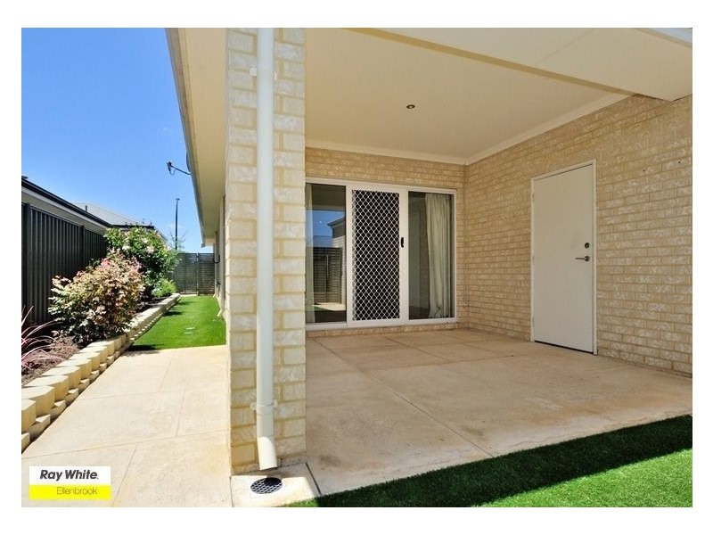 85 Neary Boulevard, Aveley WA 6069