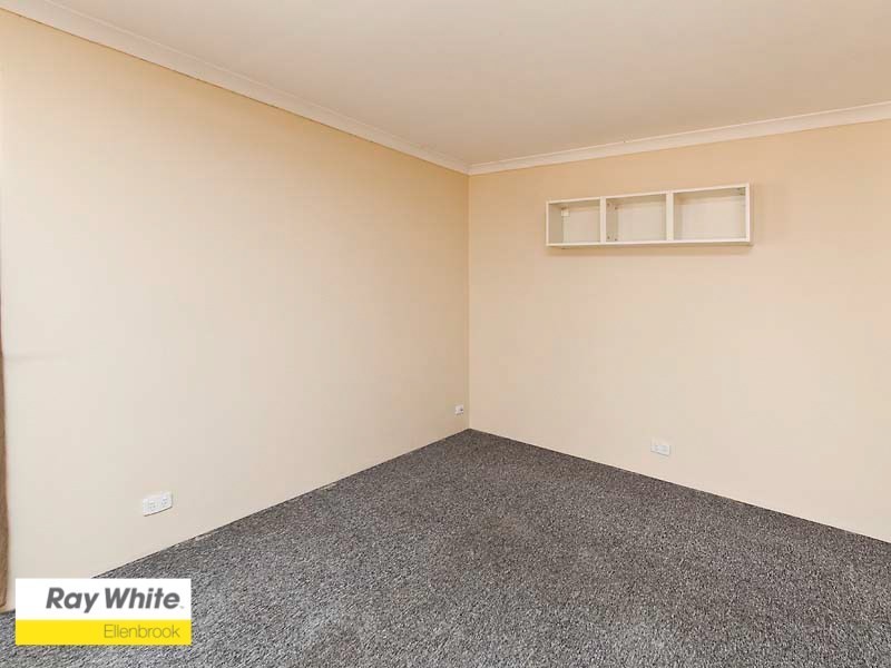 8 Starbush Crescent, Ellenbrook WA 6069