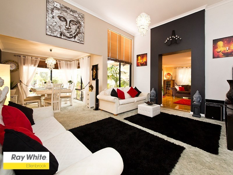 30 Cabernet Place, The Vines WA 6069