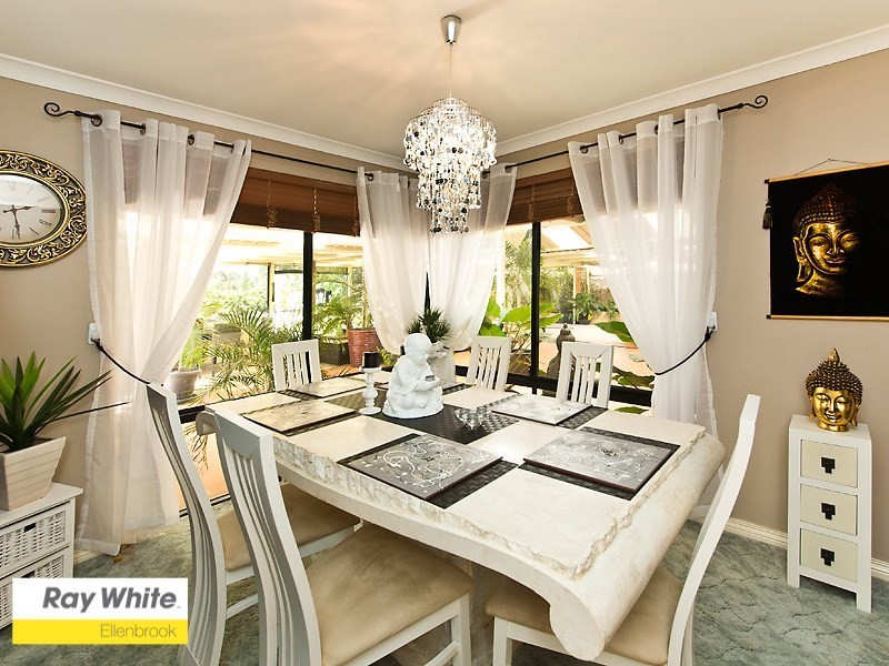 30 Cabernet Place, The Vines WA 6069