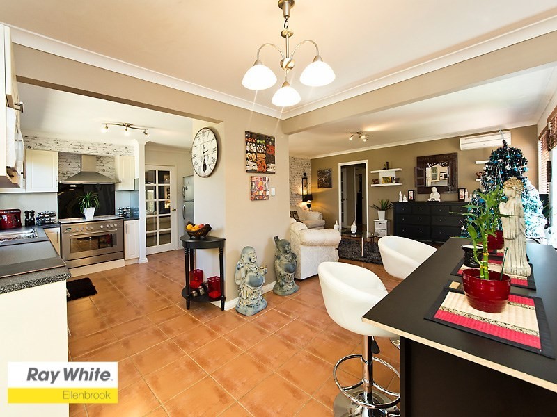 30 Cabernet Place, The Vines WA 6069