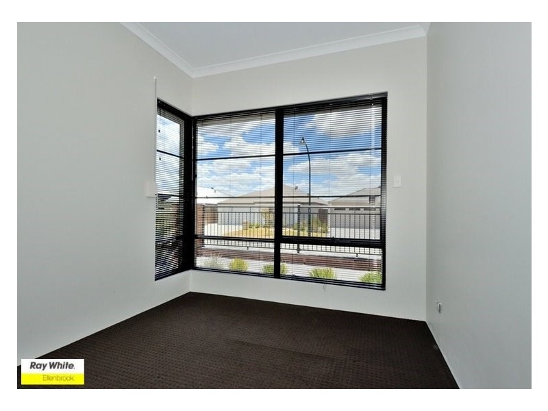 19 Interlaken Loop, Ellenbrook WA 6069