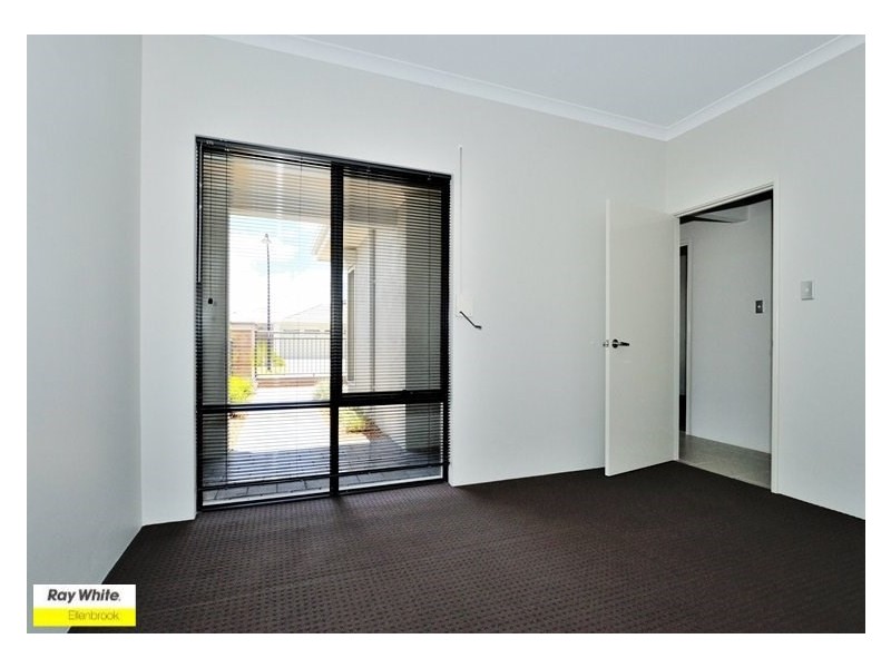 19 Interlaken Loop, Ellenbrook WA 6069