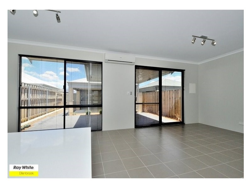 19 Interlaken Loop, Ellenbrook WA 6069