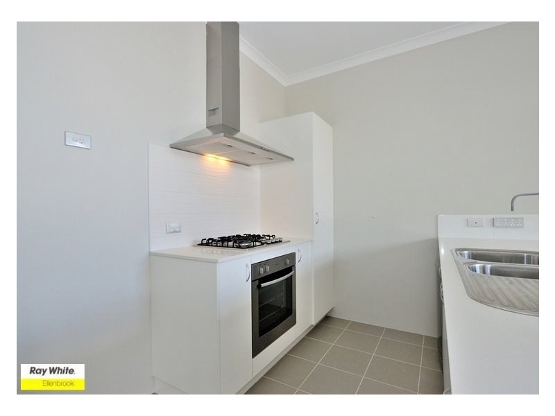 19 Interlaken Loop, Ellenbrook WA 6069