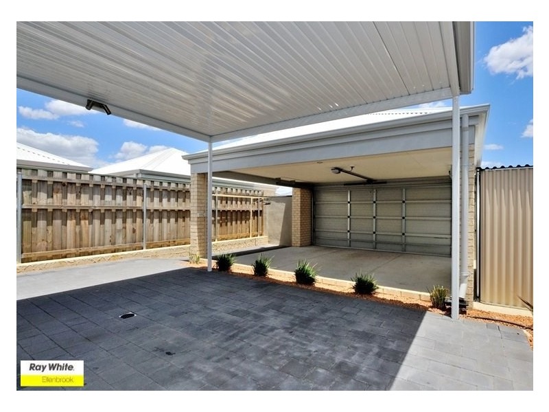 19 Interlaken Loop, Ellenbrook WA 6069