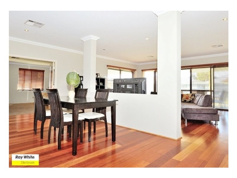 94 Bordeaux Lane, The Vines WA 6069