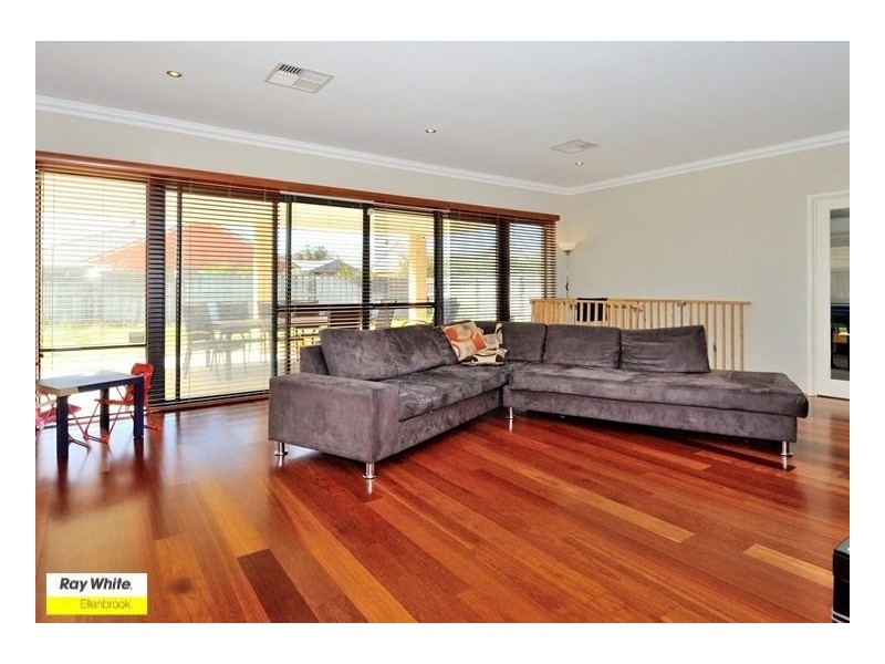 94 Bordeaux Lane, The Vines WA 6069