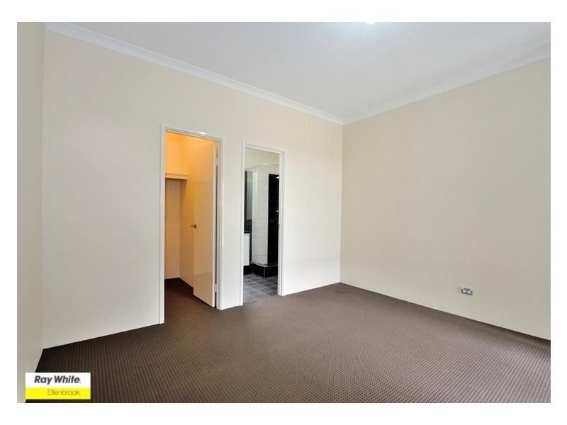 9 Interlaken Loop, Ellenbrook WA 6069