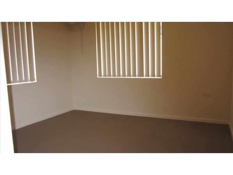 8a Barnfield Drive, Ellenbrook WA 6069