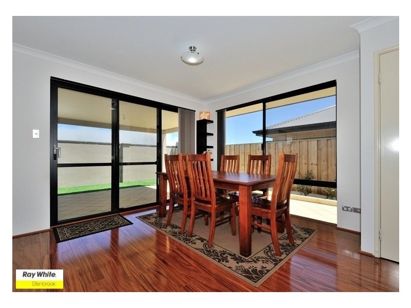 77 Redstone Trail, Ellenbrook WA 6069