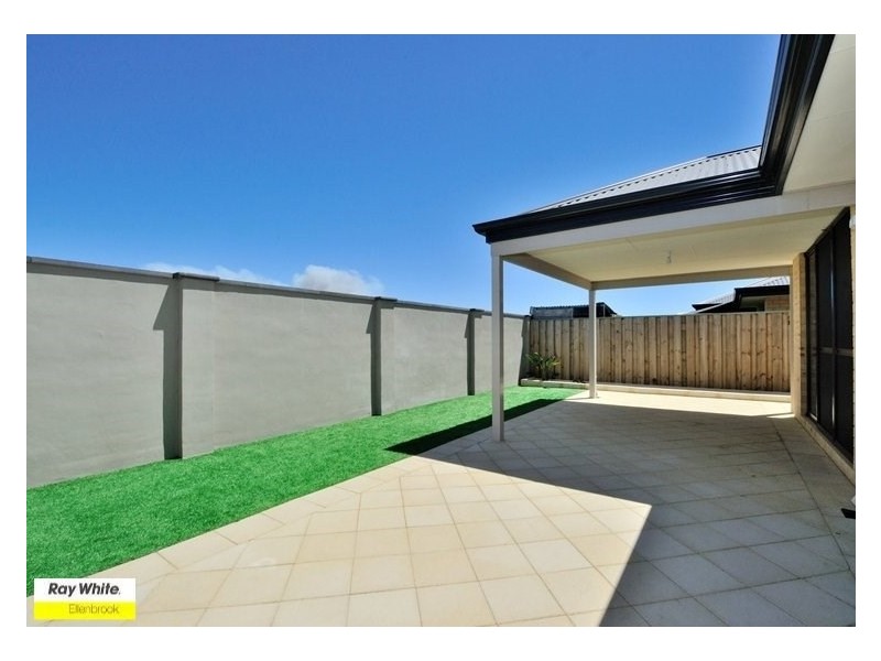 77 Redstone Trail, Ellenbrook WA 6069