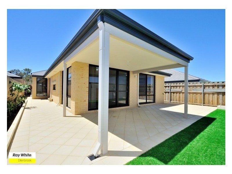 77 Redstone Trail, Ellenbrook WA 6069