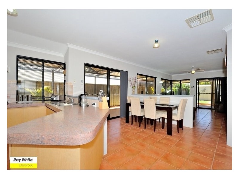 52 Ponte Vecchio Boulevard, Ellenbrook WA 6069