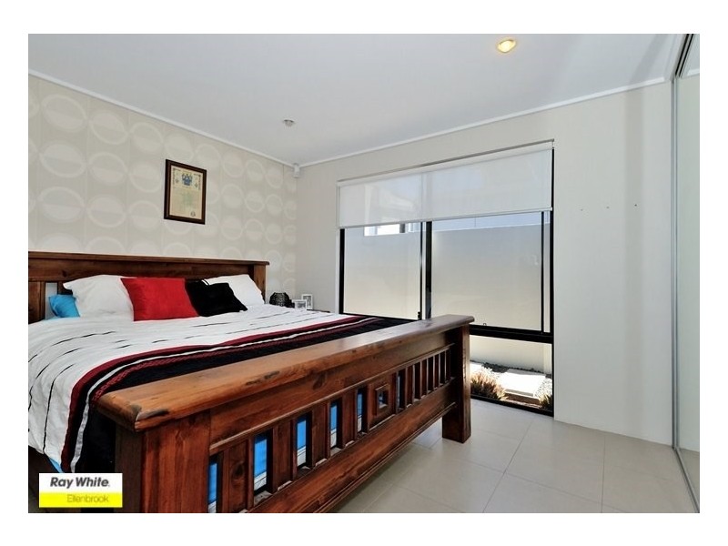 18 Dunrobin Drive, Ellenbrook WA 6069