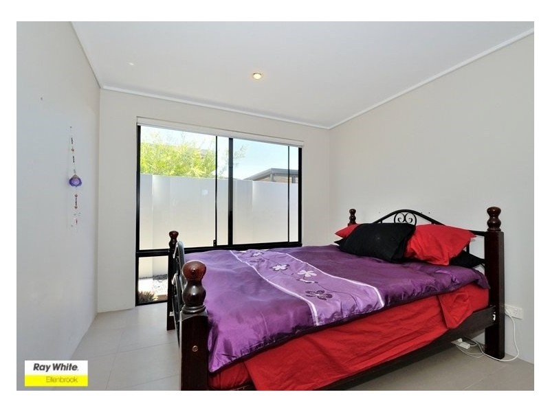 18 Dunrobin Drive, Ellenbrook WA 6069