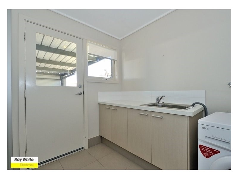 18 Dunrobin Drive, Ellenbrook WA 6069