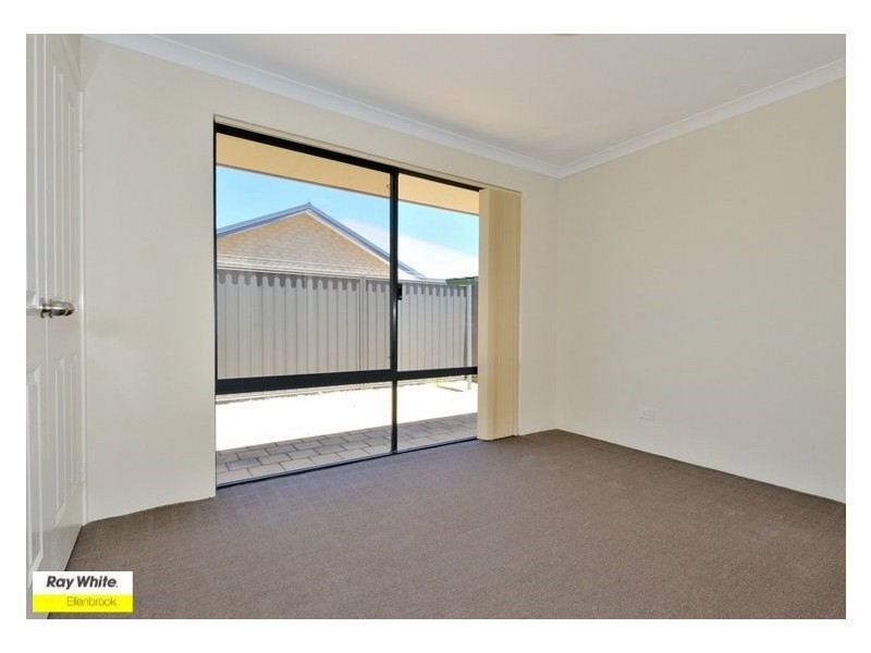 5 Gleeson Entrance, Aveley WA 6069