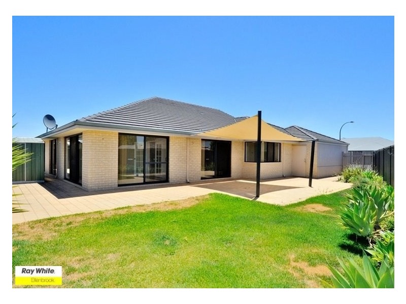 5 Gleeson Entrance, Aveley WA 6069