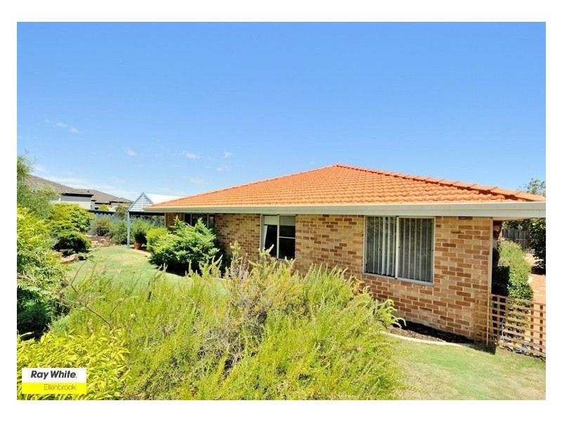 19 Bowerbird Vista, Ellenbrook WA 6069