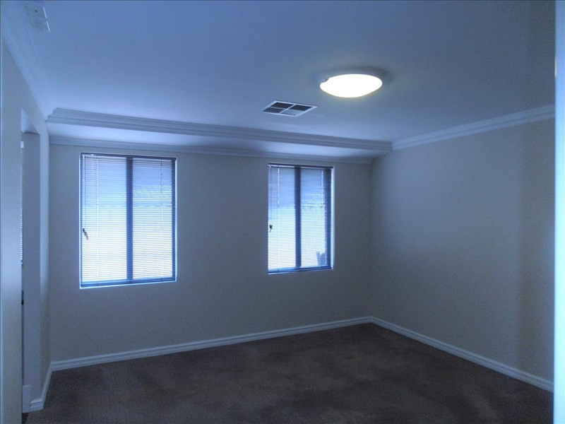 12 Demesne Circuit, Aveley WA 6069