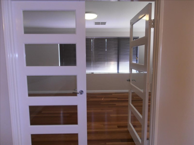 12 Demesne Circuit, Aveley WA 6069