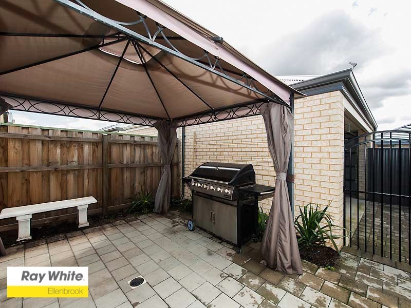 44 Delapre Drive, Ellenbrook WA 6069