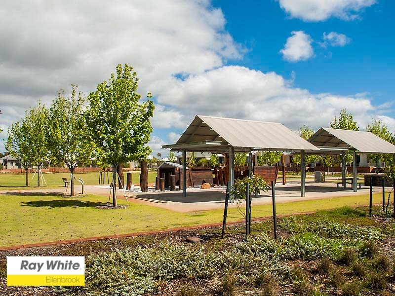 44 Delapre Drive, Ellenbrook WA 6069