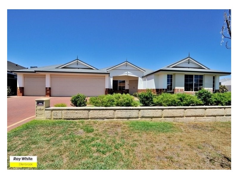 4 Manila Way, Aveley WA 6069