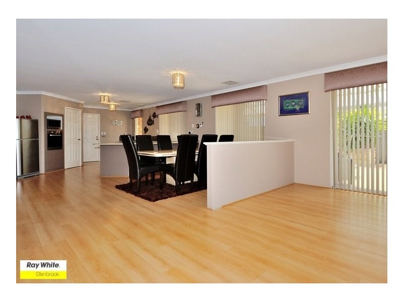 4 Manila Way, Aveley WA 6069