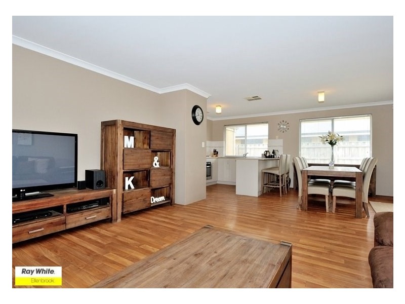 4 Vasse Gardens, Ellenbrook WA 6069