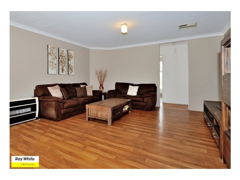 4 Vasse Gardens, Ellenbrook WA 6069